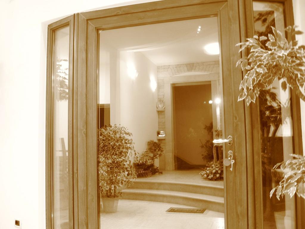 Guest House Caterina Poreč Eksteriør bilde